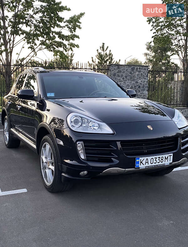 Позашляховик / Кросовер Porsche Cayenne 2007 в 