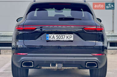 Позашляховик / Кросовер Porsche Cayenne 2018 в 