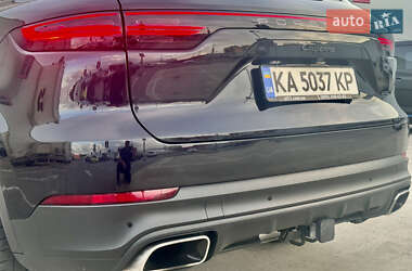 Позашляховик / Кросовер Porsche Cayenne 2018 в 