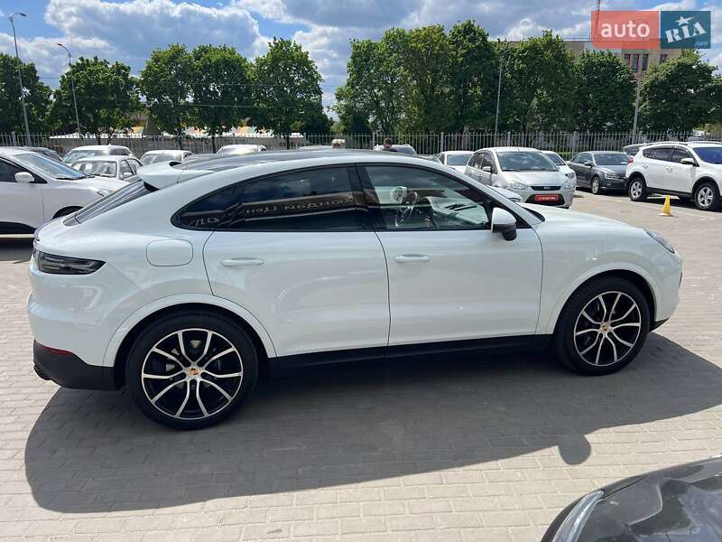 Позашляховик / Кросовер Porsche Cayenne 2019 в Полтаві