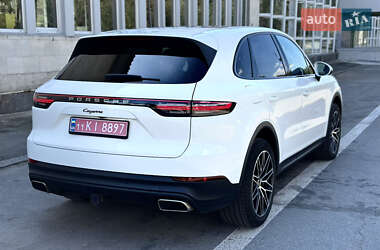 Позашляховик / Кросовер Porsche Cayenne 2018 в 