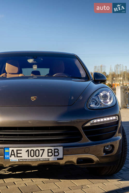 Porsche Cayenne 2012
