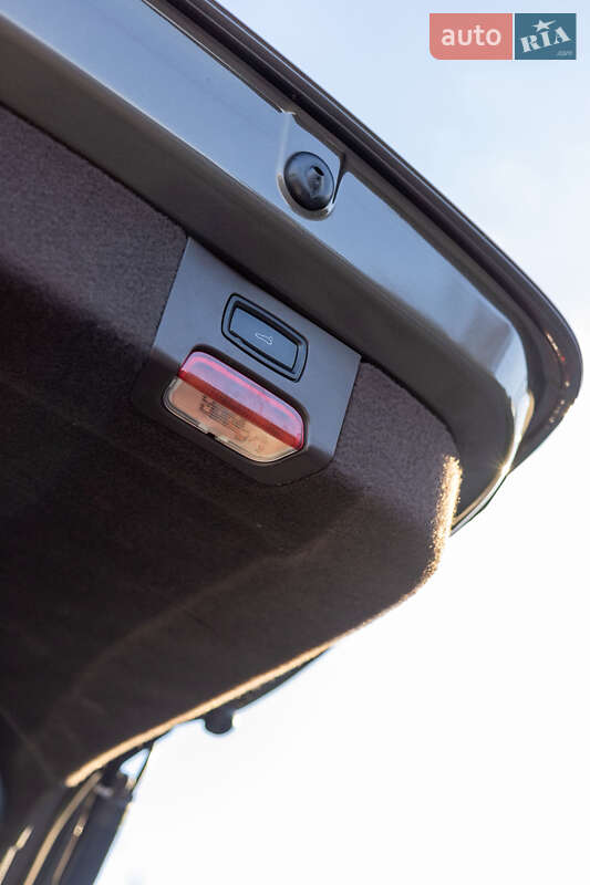 Внедорожник / Кроссовер Porsche Cayenne 2012 в Днепре