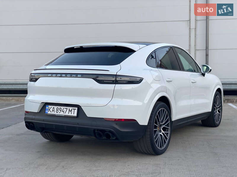 Внедорожник / Кроссовер Porsche Cayenne 2020 в Киеве