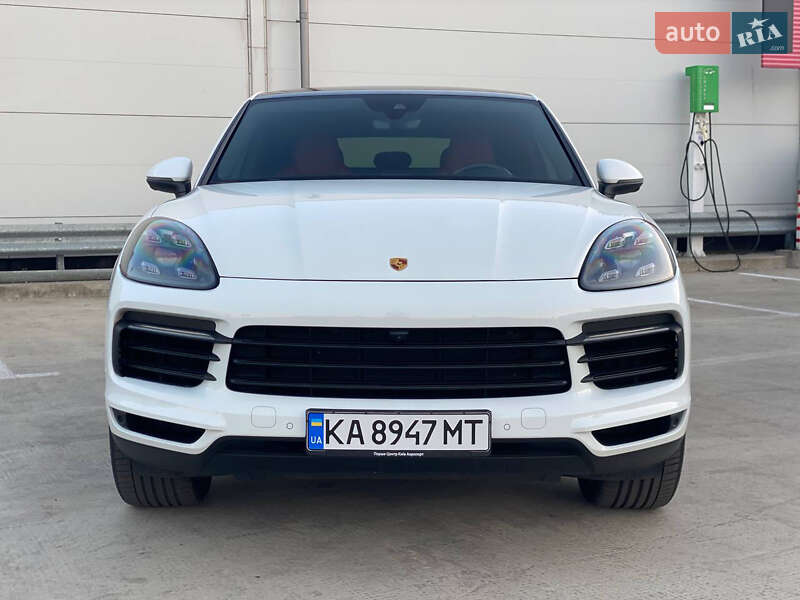 Внедорожник / Кроссовер Porsche Cayenne 2020 в Киеве