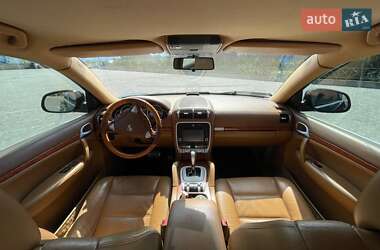 Внедорожник / Кроссовер Porsche Cayenne 2005 в 