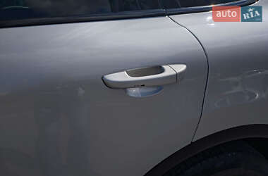 Внедорожник / Кроссовер Porsche Cayenne 2010 в 