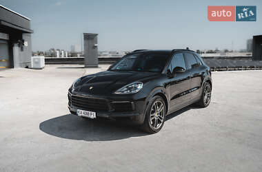 Позашляховик / Кросовер Porsche Cayenne 2017 в 
