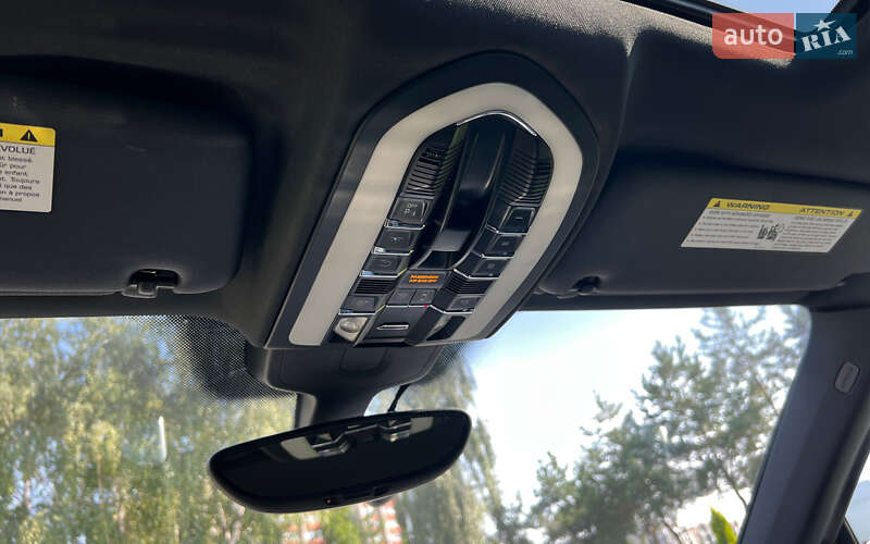 Внедорожник / Кроссовер Porsche Cayenne 2011 в Львове