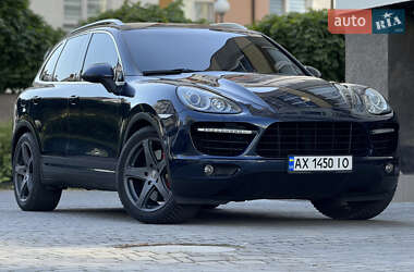 Внедорожник / Кроссовер Porsche Cayenne 2010 в 