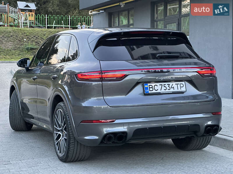 Внедорожник / Кроссовер Porsche Cayenne 2019 в Львове фото 8 Внедорожник / Кроссовер Porsche Cayenne 2019 в Львове