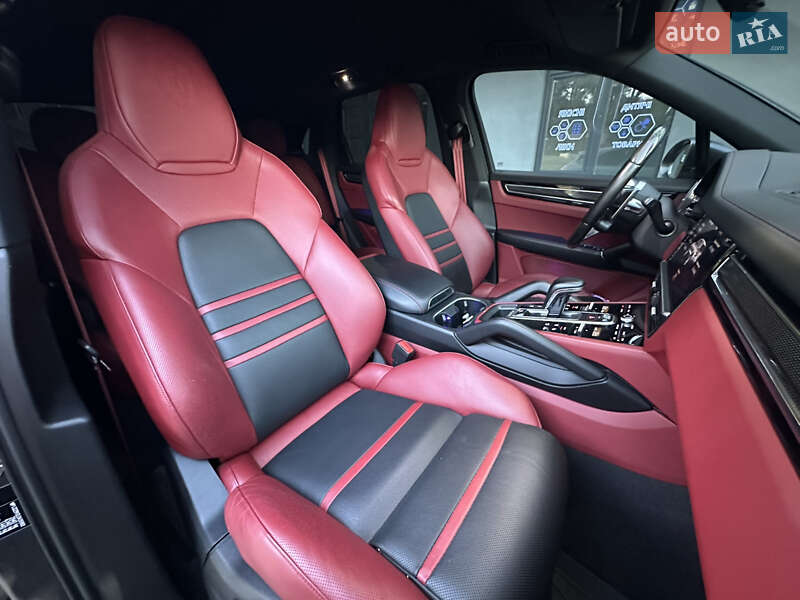 Внедорожник / Кроссовер Porsche Cayenne 2019 в Львове фото 49 Внедорожник / Кроссовер Porsche Cayenne 2019 в Львове