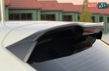 Внедорожник / Кроссовер Porsche Cayenne 2012 в 