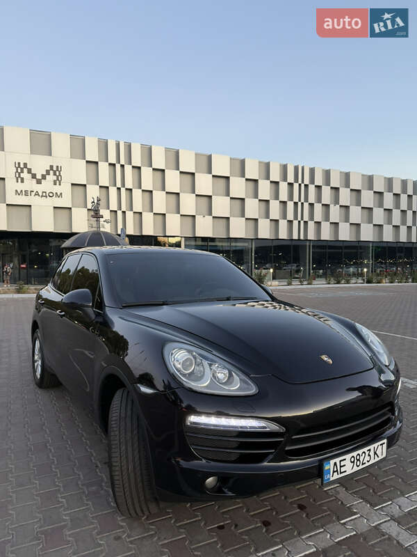 Позашляховик / Кросовер Porsche Cayenne 2012 в Одесі