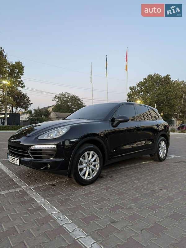 Позашляховик / Кросовер Porsche Cayenne 2012 в Одесі