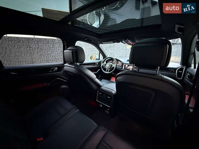 Внедорожник / Кроссовер Porsche Cayenne 2019 в Луцке фото 7 Внедорожник / Кроссовер Porsche Cayenne 2019 в Луцке