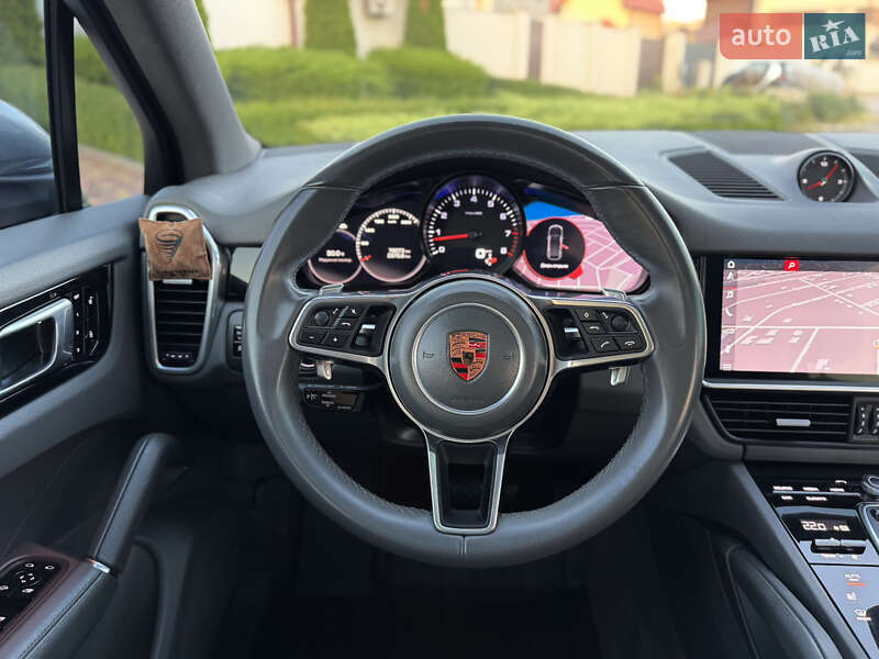 Внедорожник / Кроссовер Porsche Cayenne 2018 в Одессе фото 42 Внедорожник / Кроссовер Porsche Cayenne 2018 в Одессе