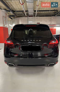 Внедорожник / Кроссовер Porsche Cayenne 2013 в 