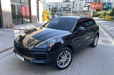 Внедорожник / Кроссовер Porsche Cayenne 2019 в 