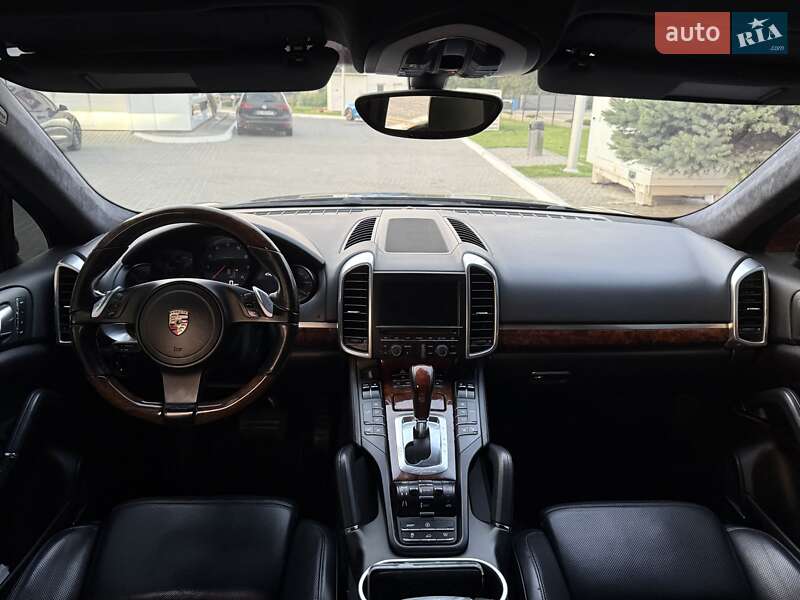 Внедорожник / Кроссовер Porsche Cayenne 2010 в Львове фото 16 Внедорожник / Кроссовер Porsche Cayenne 2010 в Львове