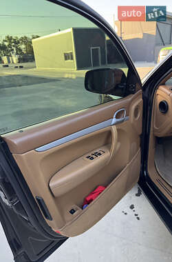 Позашляховик / Кросовер Porsche Cayenne 2008 в 