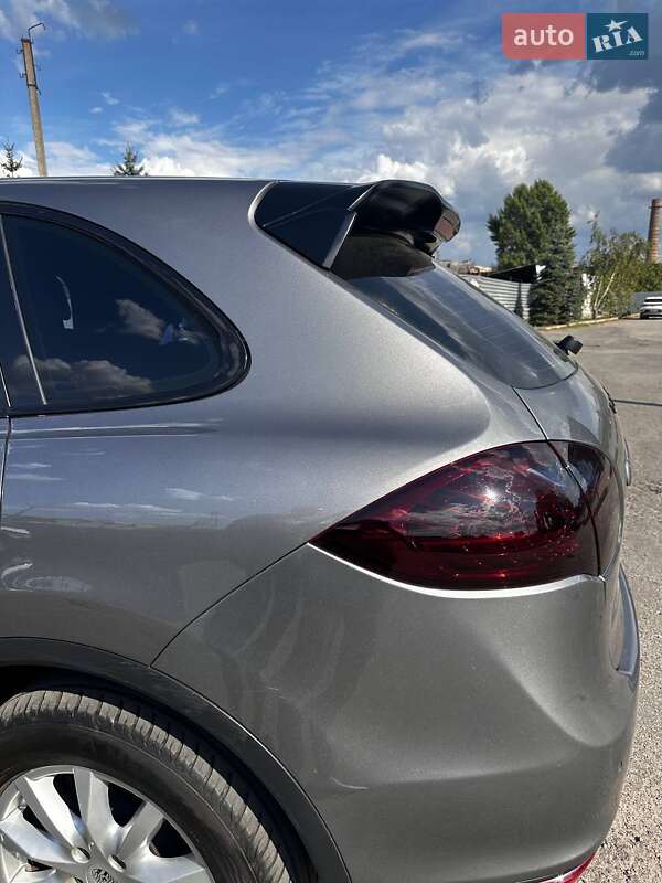 Внедорожник / Кроссовер Porsche Cayenne 2013 в Полтаве фото 8 Внедорожник / Кроссовер Porsche Cayenne 2013 в Полтаве