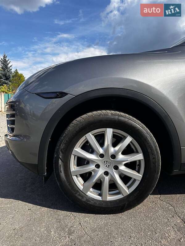 Внедорожник / Кроссовер Porsche Cayenne 2013 в Полтаве фото 19 Внедорожник / Кроссовер Porsche Cayenne 2013 в Полтаве