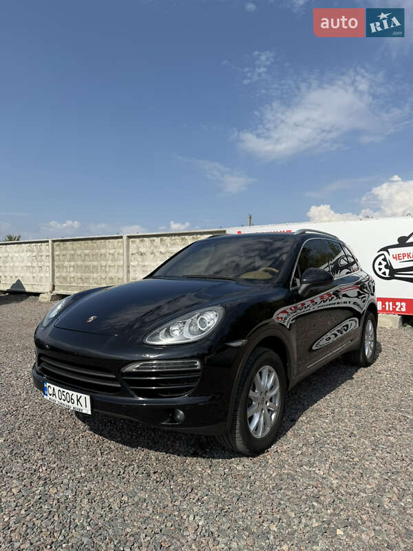 Внедорожник / Кроссовер Porsche Cayenne 2011 в Черкассах фото 3 Внедорожник / Кроссовер Porsche Cayenne 2011 в Черкассах