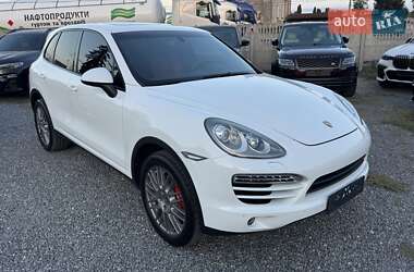 Внедорожник / Кроссовер Porsche Cayenne 2014 в Тернополе