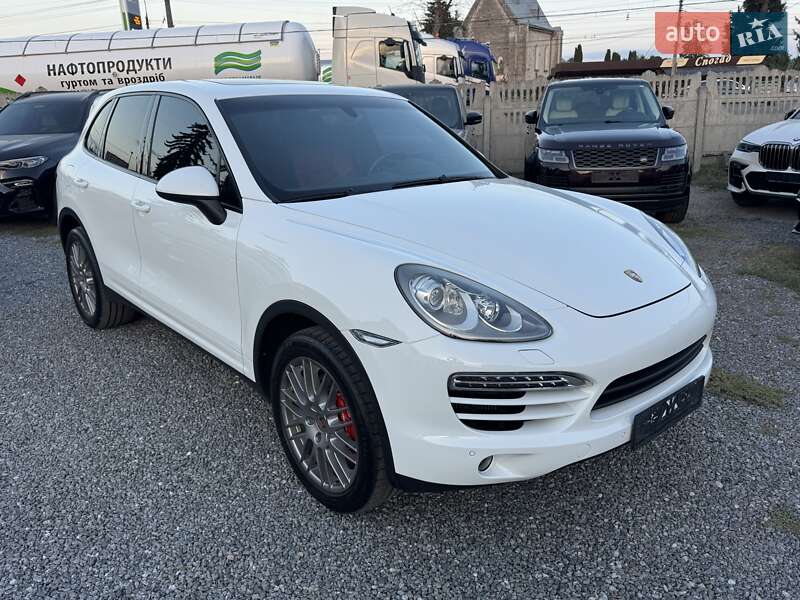 Porsche Cayenne 2014