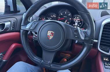 Позашляховик / Кросовер Porsche Cayenne 2014 в 
