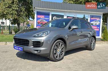 Внедорожник / Кроссовер Porsche Cayenne 2017 в Львове