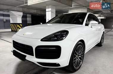 Позашляховик / Кросовер Porsche Cayenne 2019 в 