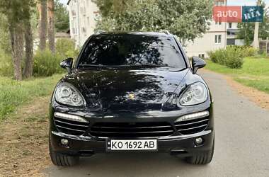 Позашляховик / Кросовер Porsche Cayenne 2011 в 