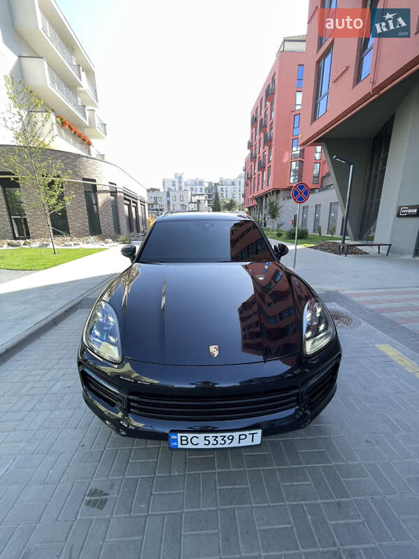 Внедорожник / Кроссовер Porsche Cayenne 2019 в Львове фото 10 Внедорожник / Кроссовер Porsche Cayenne 2019 в Львове