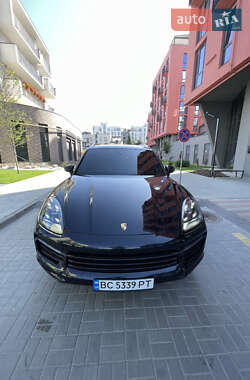 Porsche Cayenne 2019