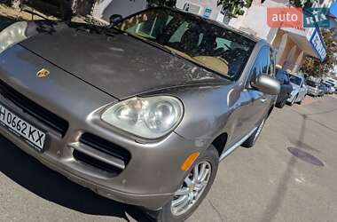 Позашляховик / Кросовер Porsche Cayenne 2006 в 
