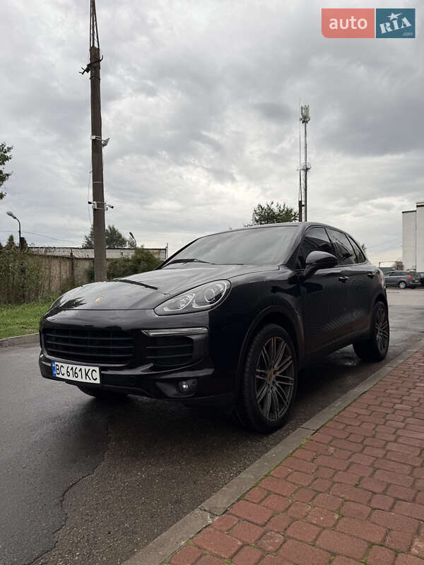 Внедорожник / Кроссовер Porsche Cayenne 2017 в Львове фото 2 Внедорожник / Кроссовер Porsche Cayenne 2017 в Львове