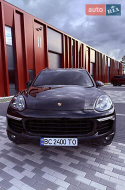 Внедорожник / Кроссовер Porsche Cayenne 2017 в Львове