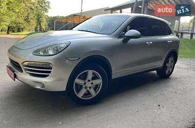 Позашляховик / Кросовер Porsche Cayenne 2012 в Житомирі