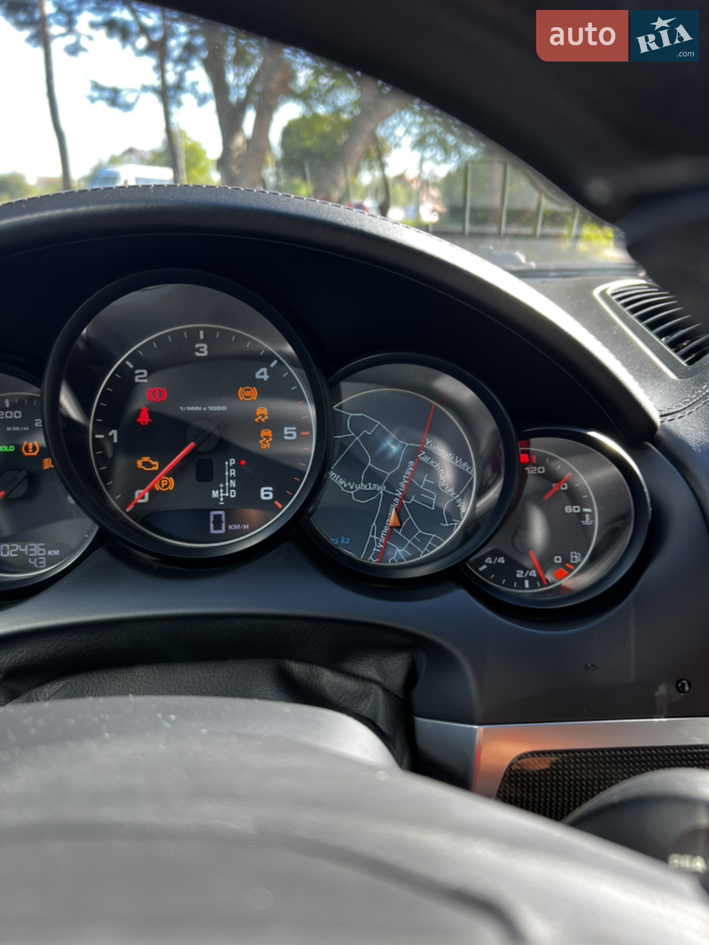 2011 Porsche Cayenne - мініатюра 38