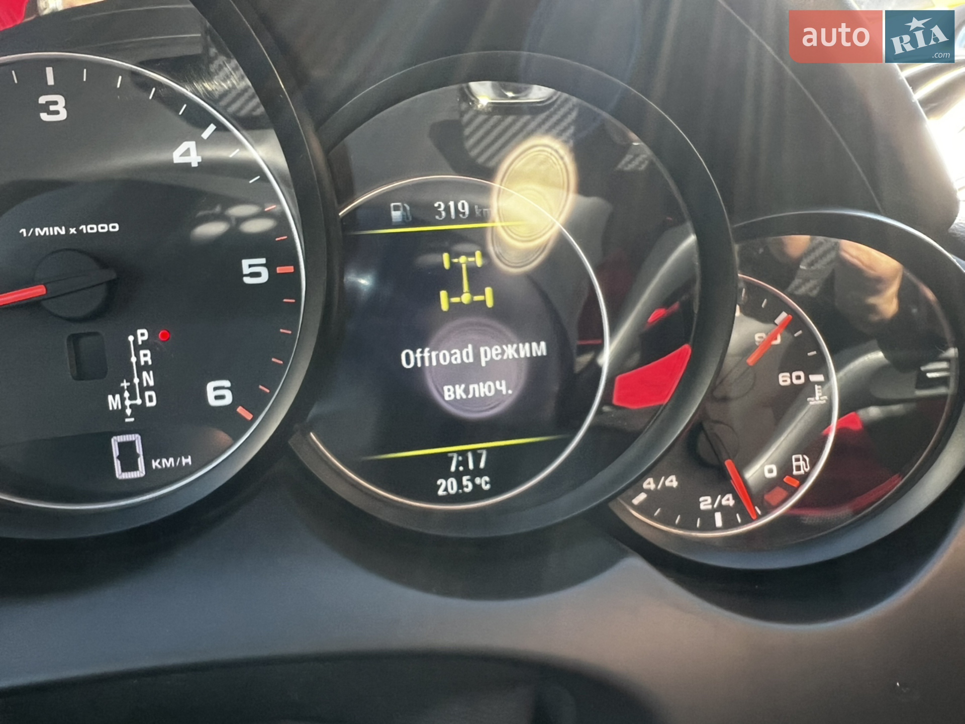 2011 Porsche Cayenne - мініатюра 43