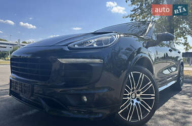 Porsche Cayenne 2015
