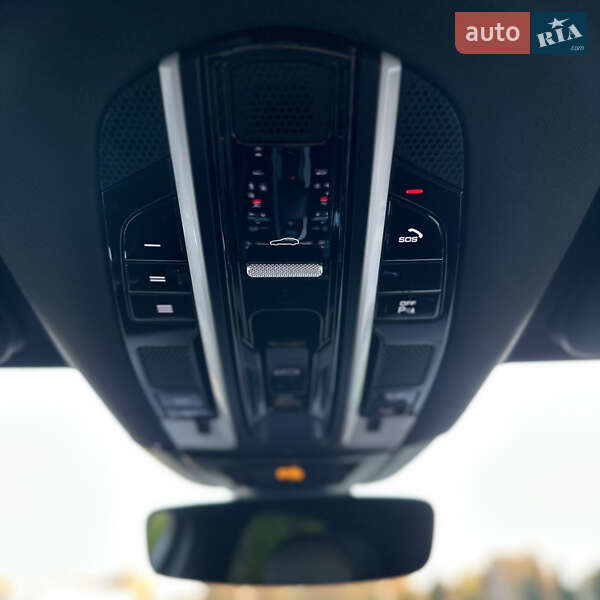 Внедорожник / Кроссовер Porsche Cayenne 2019 в Харькове