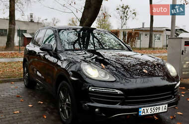 Внедорожник / Кроссовер Porsche Cayenne 2010 в 