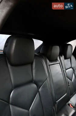 Внедорожник / Кроссовер Porsche Cayenne 2010 в 