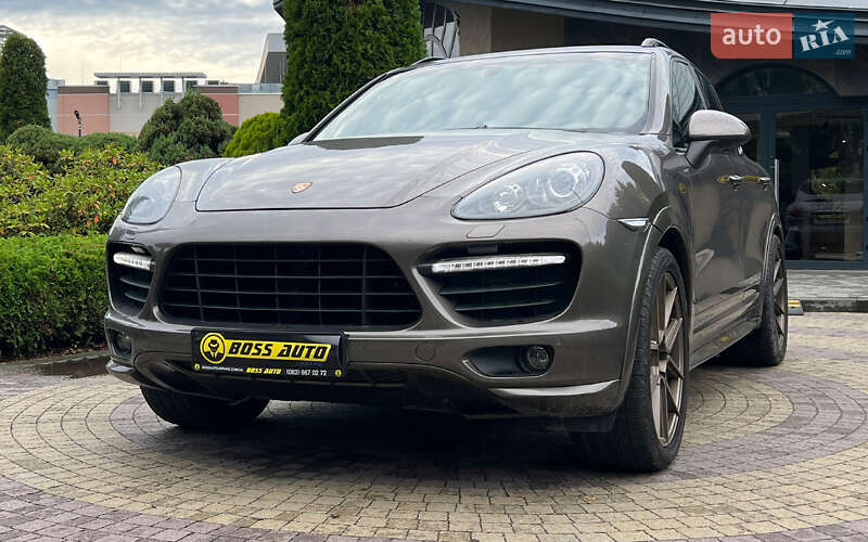 Внедорожник / Кроссовер Porsche Cayenne 2012 в Львове