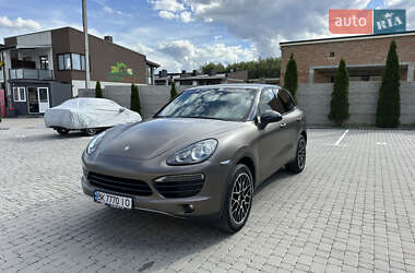 Porsche Cayenne 2011