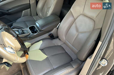 Позашляховик / Кросовер Porsche Cayenne 2011 в 
