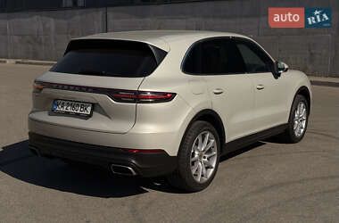 Внедорожник / Кроссовер Porsche Cayenne 2020 в 